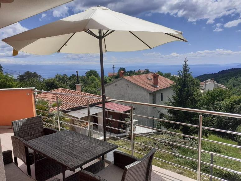 Apartments Ljubas II Opatija Veprinac Esterno foto